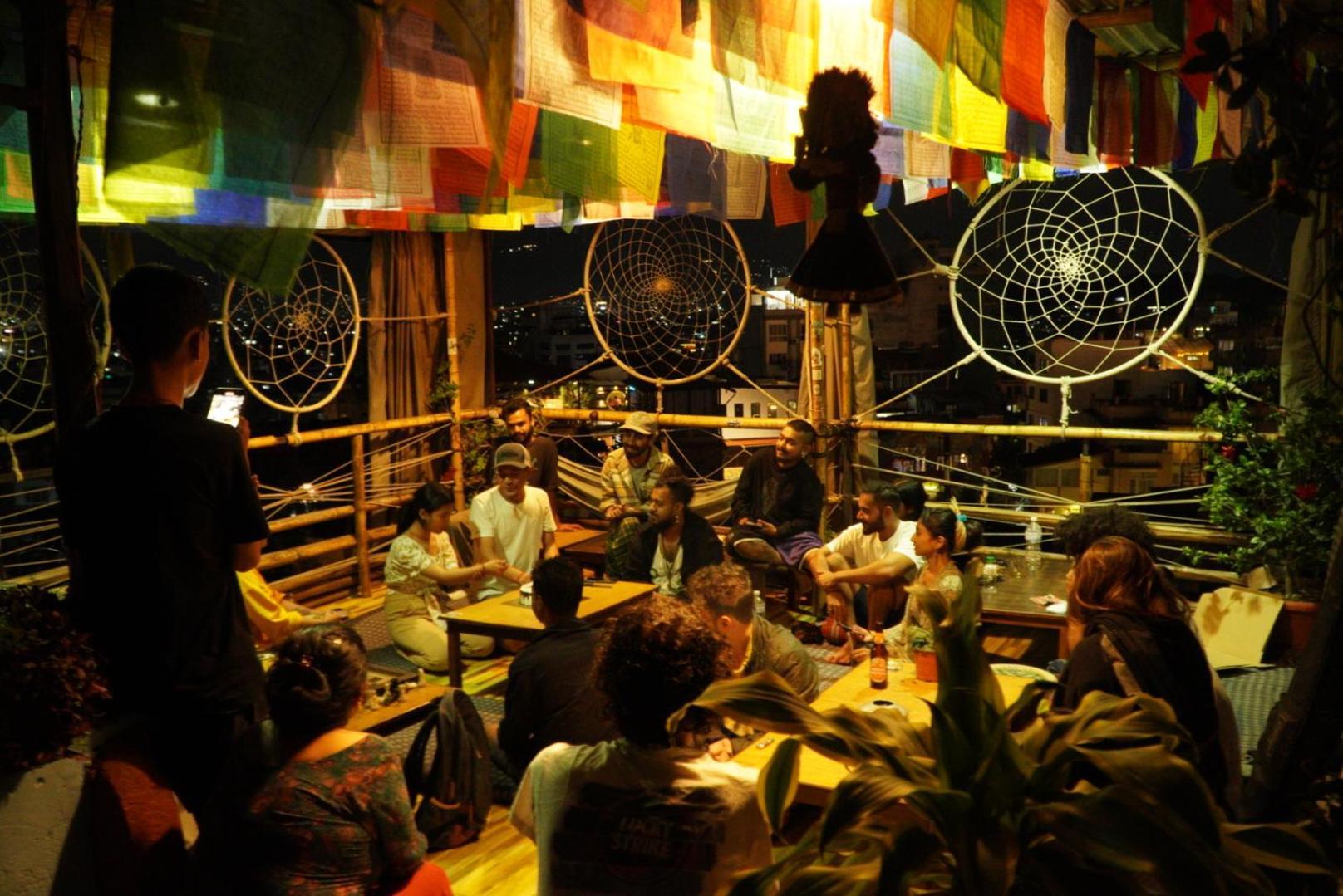 Planet Nomad Hostel Катманду Екстер'єр фото